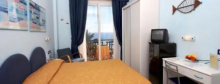 Solemare 3* ألبينغا