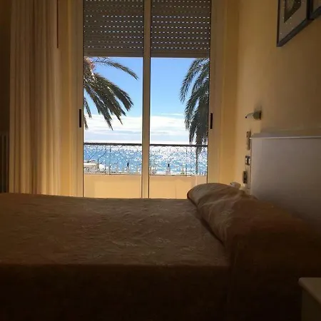 Solemare ألبينغا